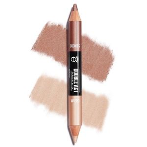 New Eyeko Double Act Shadow Stick (Cookies and Cream)